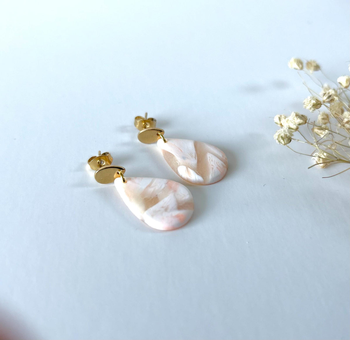 Peach and White Marbled Clay Drop Earrings, Teardrop Spring or Summer Dangles, Handmade Jewelry