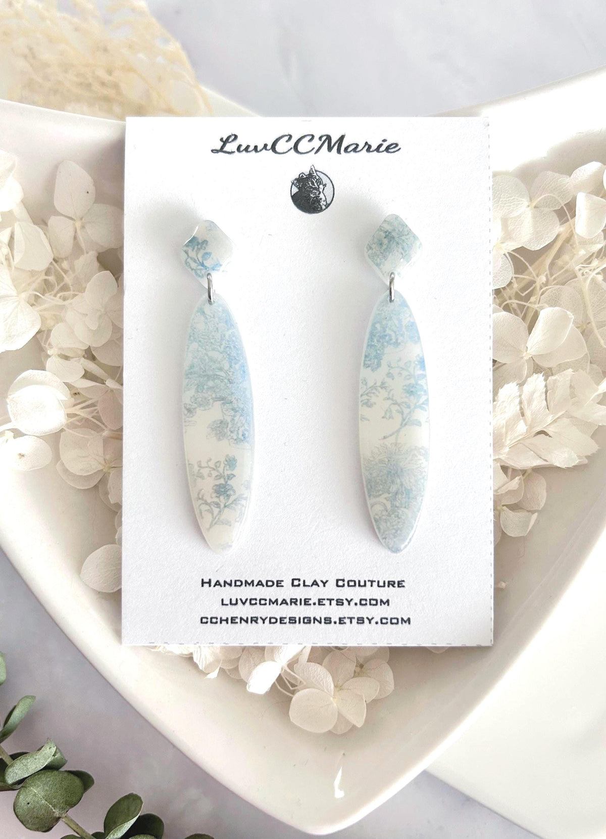 White and Light Blue Floral Earrings, Chinoiserie Dangles, Elegant Bridal Wedding Gift