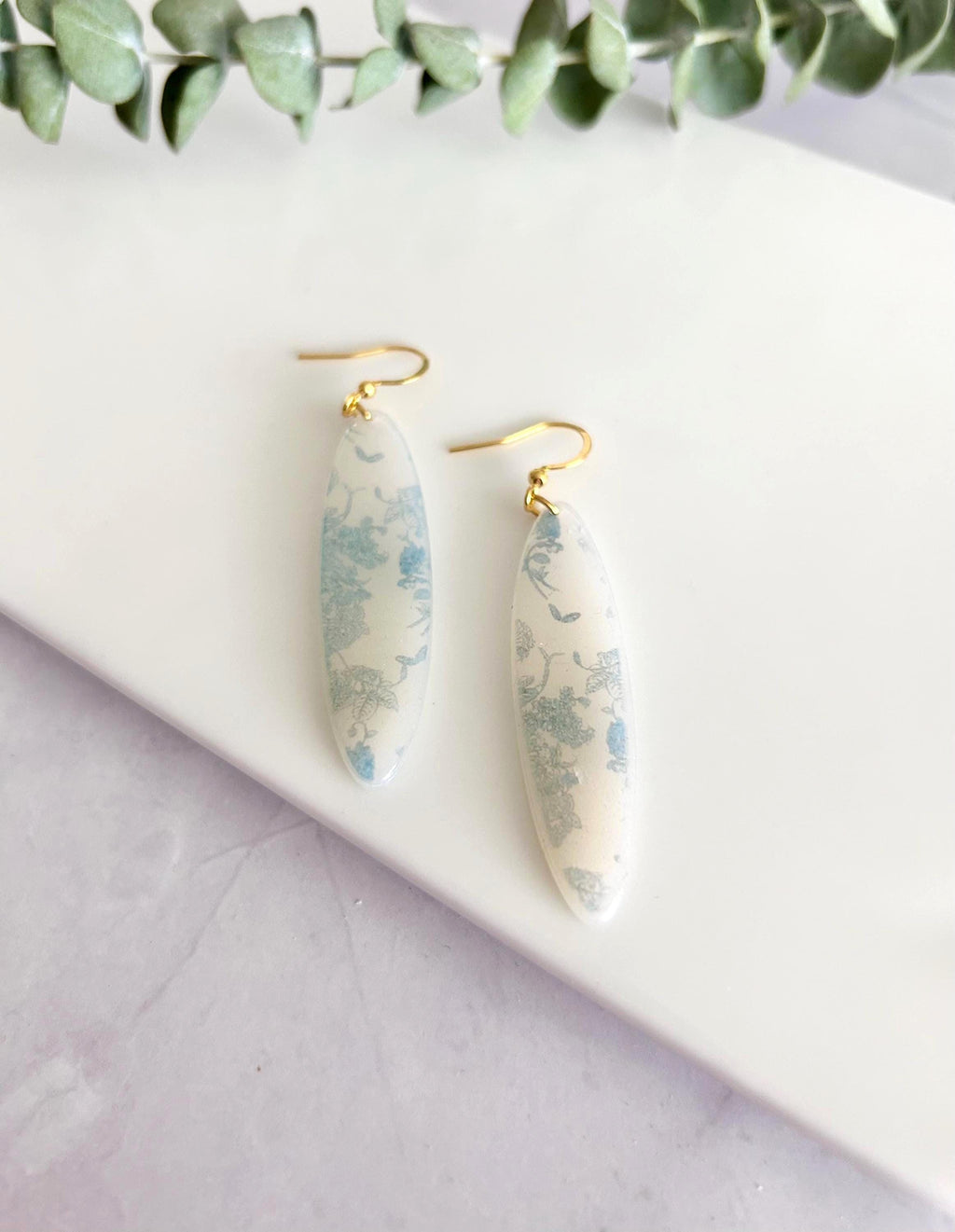 White and Light Blue Floral Earrings, Chinoiserie Dangles, Elegant Bridal Wedding Gift