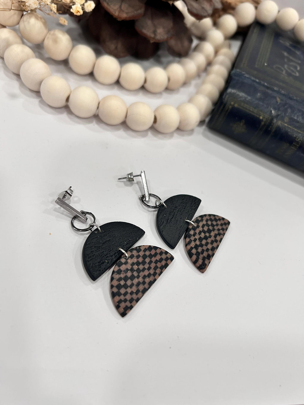 Handmade Retro Black and Mauve Dangle Earrings, Geometric Checkered, Lightweight Hypoallergenic, Clay Jewelry